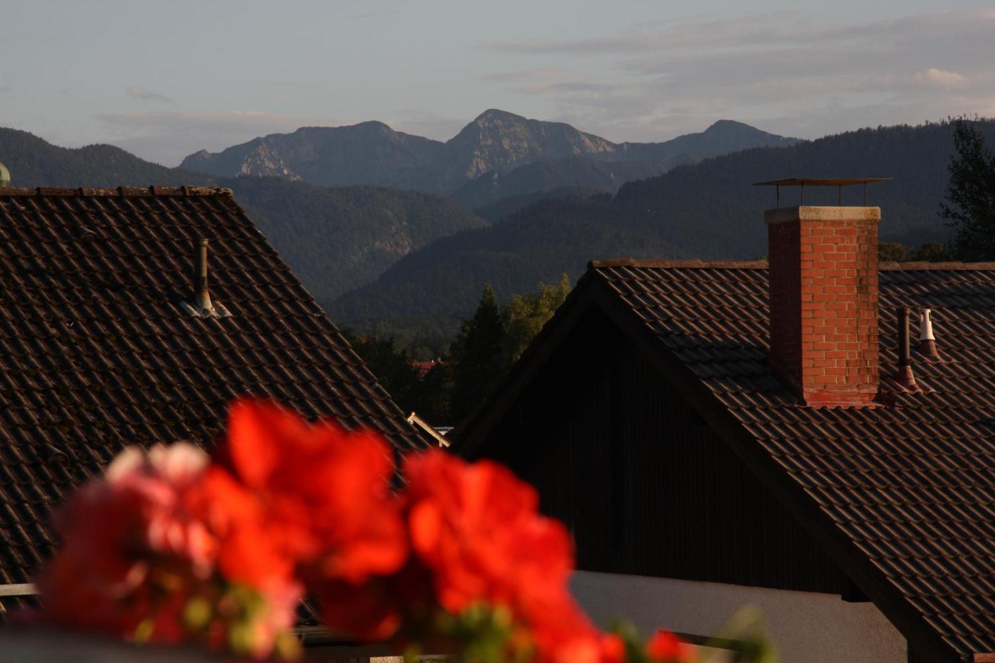 Gaestehaus Sonnleit'N Lenggries Exterior foto